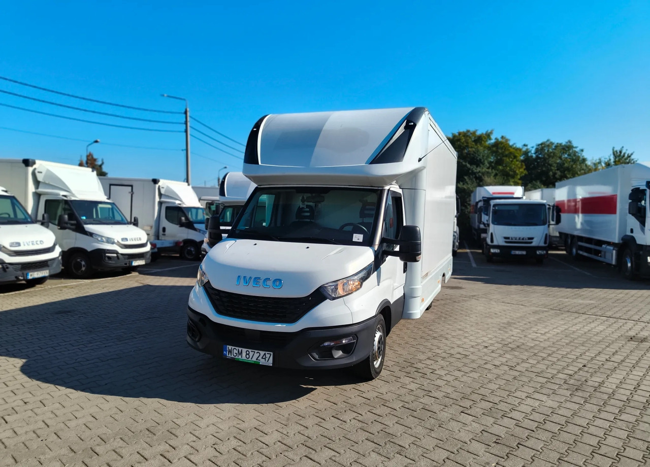 IVECO DAILY 35S14 - Autoutilitară box: Foto 1 IVECO DAILY 35S14 - Autoutilitară box: Foto 1