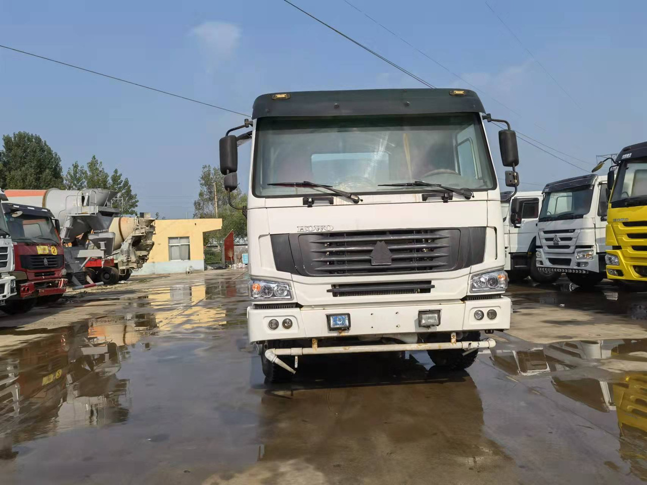 HOWO 336-371 - Camion cisternă: Foto 5 HOWO 336-371 - Camion cisternă: Foto 5