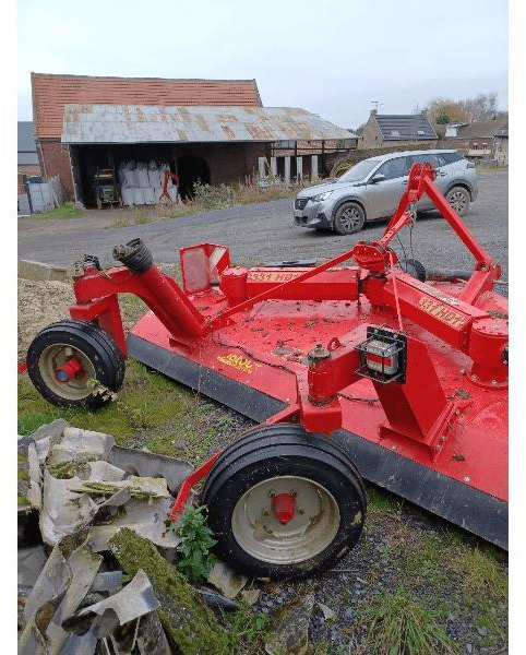 GYRAX G331HD1 - Tocător resturi vegetale/ Mulcer: Foto 4 GYRAX G331HD1 - Tocător resturi vegetale/ Mulcer: Foto 4