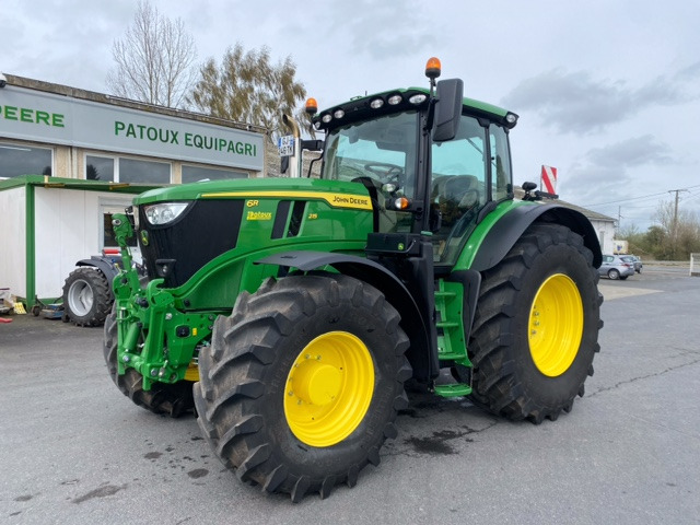 JOHN DEERE 6R215 - Tractor agricol: Foto 1 JOHN DEERE 6R215 - Tractor agricol: Foto 1