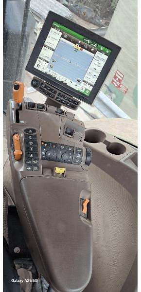 JOHN DEERE 7310R - Tractor agricol: Foto 5 JOHN DEERE 7310R - Tractor agricol: Foto 5