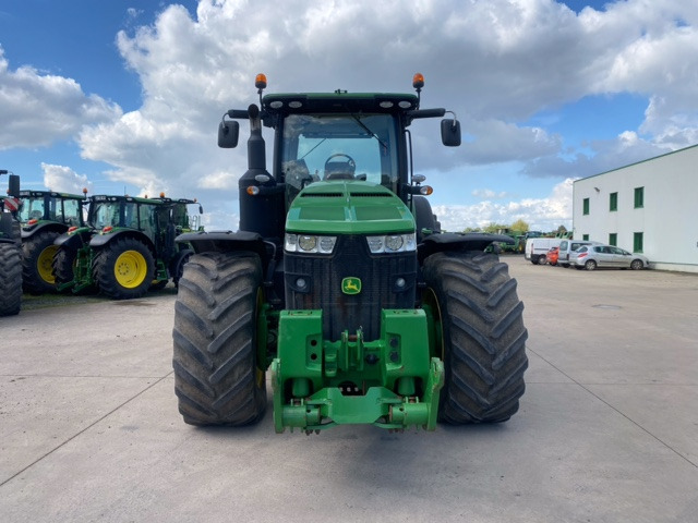 JOHN DEERE 8370R - Tractor agricol: Foto 2 JOHN DEERE 8370R - Tractor agricol: Foto 2