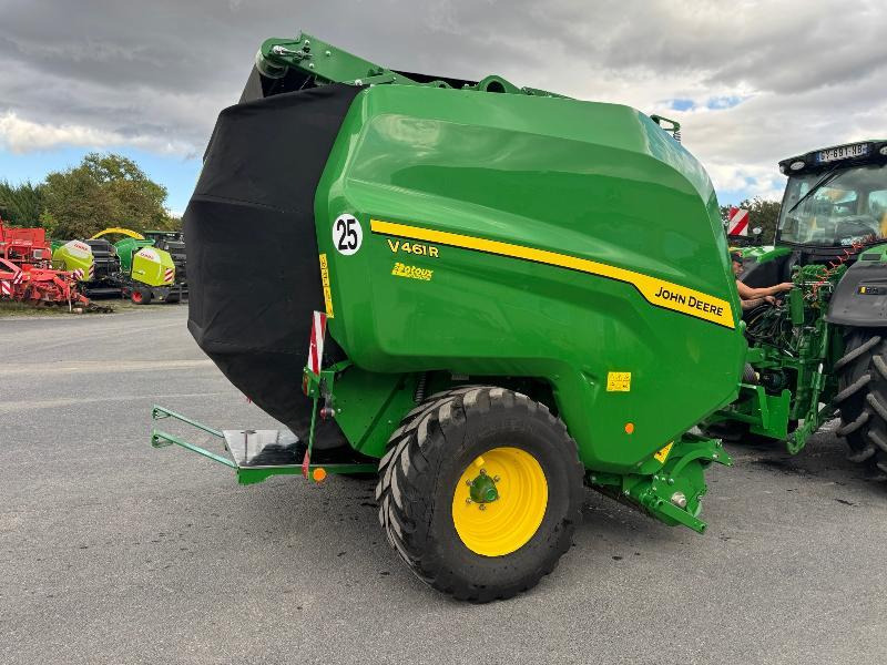 JOHN DEERE V461R - Presă baloţi rotunzi: Foto 4 JOHN DEERE V461R - Presă baloţi rotunzi: Foto 4