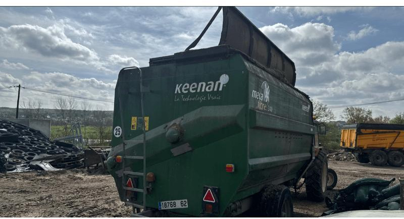 KEENAN MECAFIBRE 340 - Remorcă distribuit furaje: Foto 2 KEENAN MECAFIBRE 340 - Remorcă distribuit furaje: Foto 2