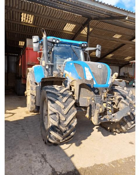 NEW-HOLLAND T7.270 AC - Tractor agricol: Foto 5 NEW-HOLLAND T7.270 AC - Tractor agricol: Foto 5