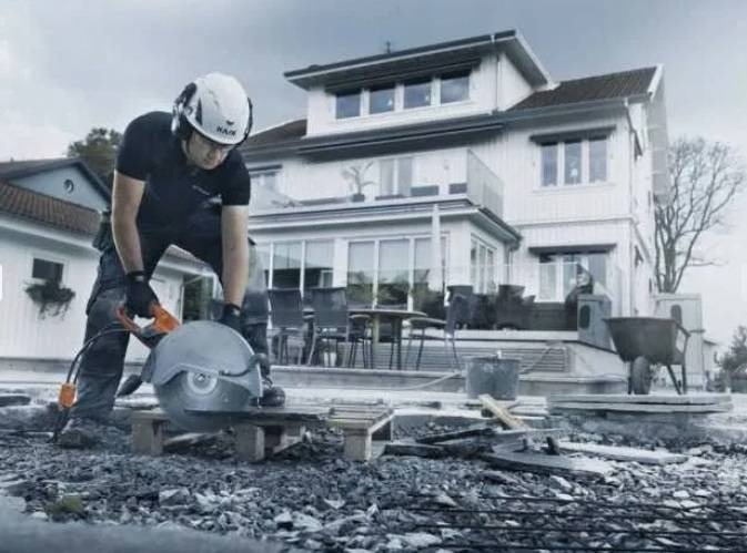 Husqvarna K4000 K 4000 - Unealtă/ Echipament: Foto 3 Husqvarna K4000 K 4000 - Unealtă/ Echipament: Foto 3