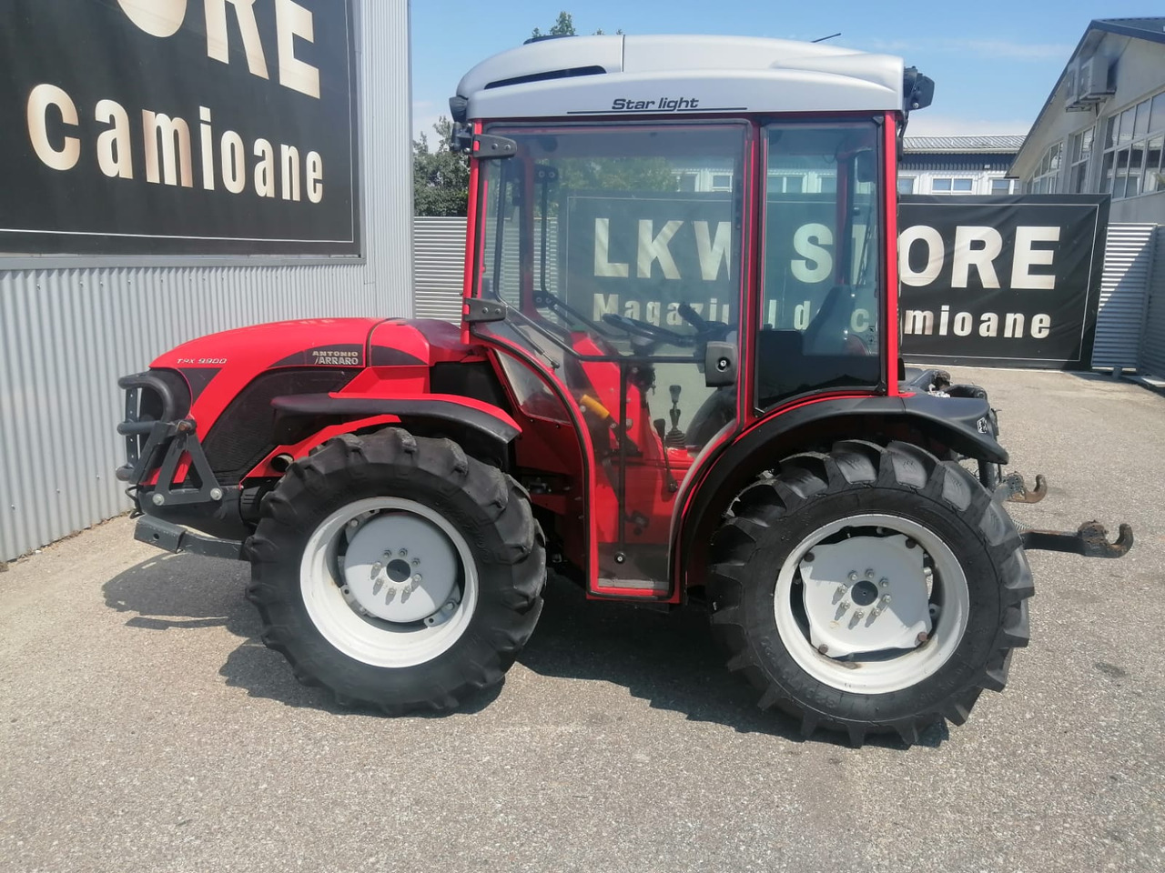 Antonio Carraro ERGIT TRX 9900 Tractor ingust/viticol/fructifer/Narrow spaces tractor, TOP !!! - Tractor agricol: Foto 2 Antonio Carraro ERGIT TRX 9900 Tractor ingust/viticol/fructifer/Narrow spaces tractor, TOP !!! - Tractor agricol: Foto 2