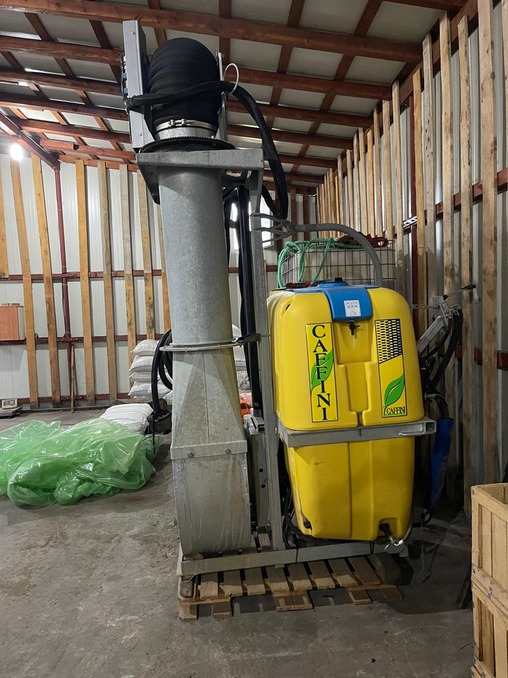 CAFFINI PUNTAROSA 1000 HERBICIDE PUMP - Maşină de erbicidat purtata: Foto 2 CAFFINI PUNTAROSA 1000 HERBICIDE PUMP - Maşină de erbicidat purtata: Foto 2