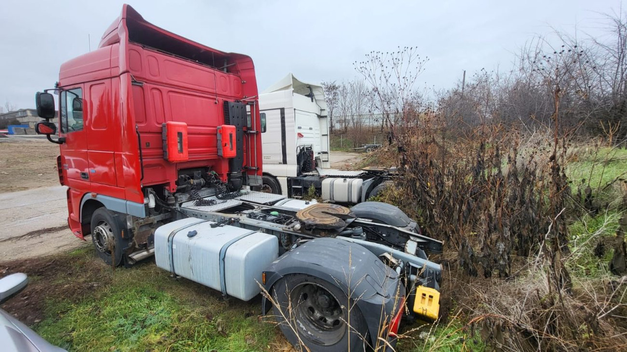 DAF XF 105.460 Automat - Cap tractor: Foto 5 DAF XF 105.460 Automat - Cap tractor: Foto 5