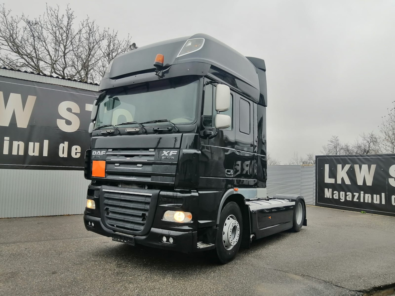 DAF XF 460.19 , Manual ZF, EURO 5, Retarder - Cap tractor: Foto 1 DAF XF 460.19 , Manual ZF, EURO 5, Retarder - Cap tractor: Foto 1