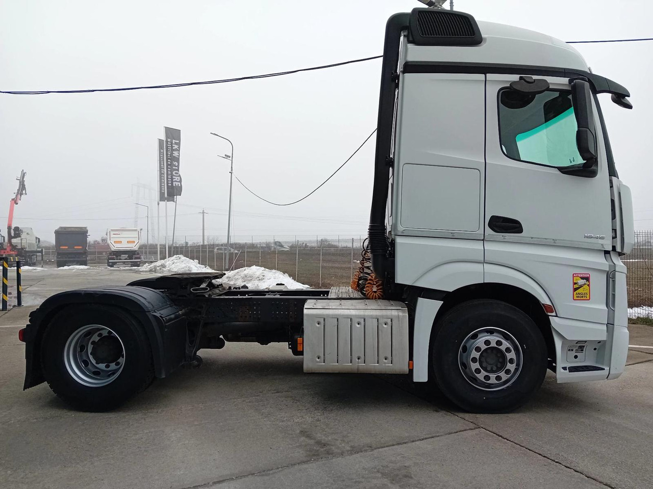 Mercedes-Benz Actros 1845 LS, FULL ADR+PTO, STANDKLIMA, TOP !!! - Cap tractor: Foto 3 Mercedes-Benz Actros 1845 LS, FULL ADR+PTO, STANDKLIMA, TOP !!! - Cap tractor: Foto 3
