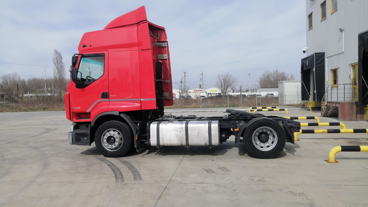 Renault PREMIUM 450 DXI, Manual ZF - Cap tractor: Foto 4 Renault PREMIUM 450 DXI, Manual ZF - Cap tractor: Foto 4