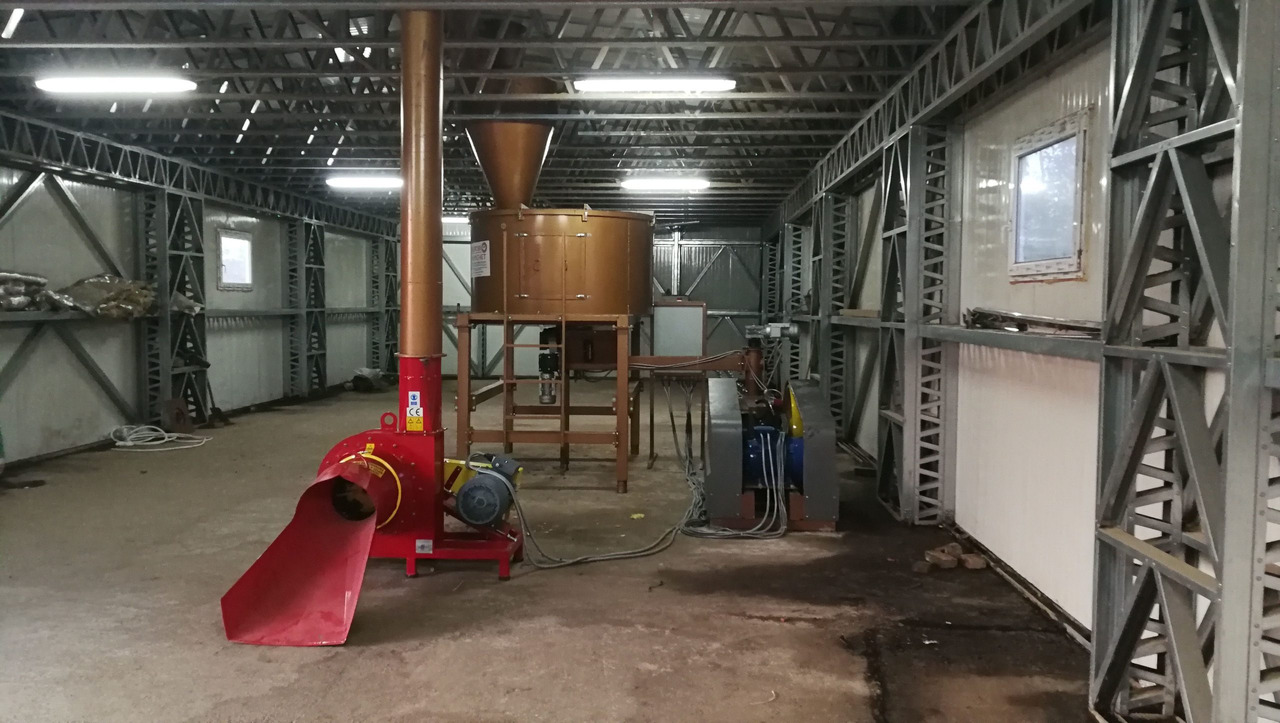 Briquetting Technology BT 060-400 BRIQUETTES PRODUCT LINE - Echipament industrial: Foto 1 Briquetting Technology BT 060-400 BRIQUETTES PRODUCT LINE - Echipament industrial: Foto 1