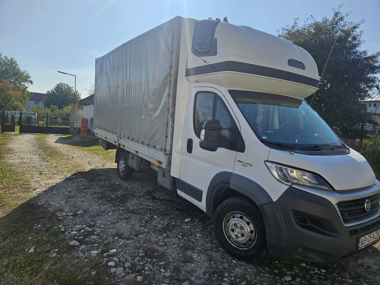 Fiat Ducato 10 Europallets - Autoutilitară cu prelată: Foto 1 Fiat Ducato 10 Europallets - Autoutilitară cu prelată: Foto 1