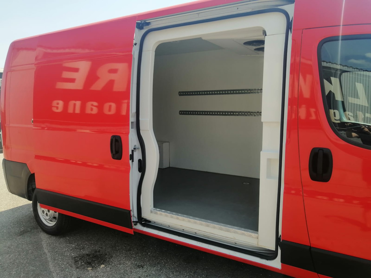 Autoutilitară frigorifica Fiat Ducato Maxi 2.3 JTD, Frigorifica CARRIER -20*C, TOP !!!: Foto 8 Autoutilitară frigorifica Fiat Ducato Maxi 2.3 JTD, Frigorifica CARRIER -20*C, TOP !!!: Foto 8