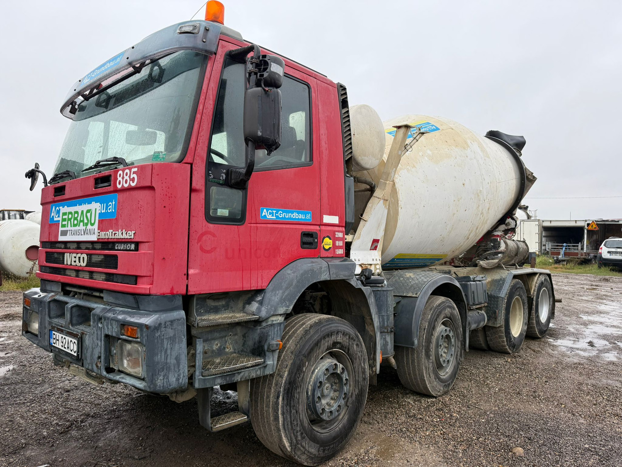 IVECO EUROTRAKKER CONCRETE MIXER - Autobetonieră: Foto 1 IVECO EUROTRAKKER CONCRETE MIXER - Autobetonieră: Foto 1