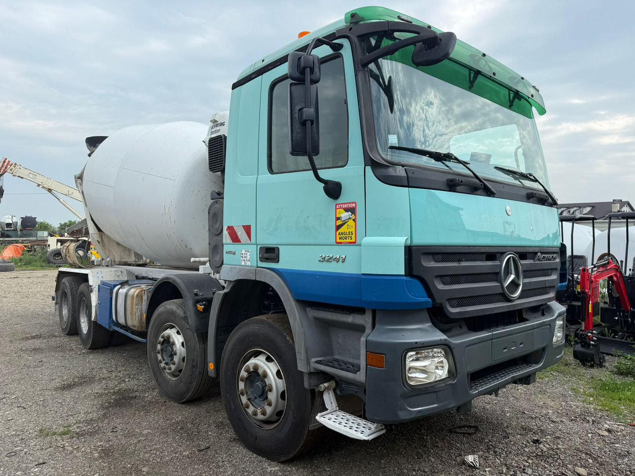 MERCEDES BENZ 3241 CONCRETE MIXER - Autobetonieră: Foto 3 MERCEDES BENZ 3241 CONCRETE MIXER - Autobetonieră: Foto 3