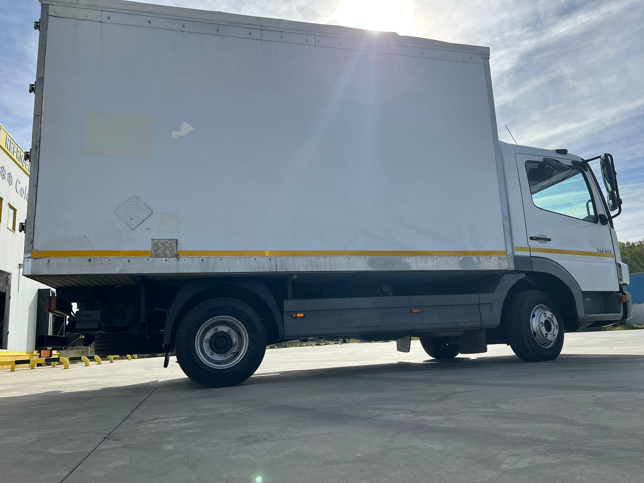 Mercedes-Benz Atego 10.15 Thermo King -20 C, Meat on hooks transport - Camion frigider: Foto 4 Mercedes-Benz Atego 10.15 Thermo King -20 C, Meat on hooks transport - Camion frigider: Foto 4