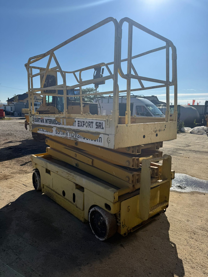 NACELLE - Platforma foarfeca: Foto 2 NACELLE - Platforma foarfeca: Foto 2