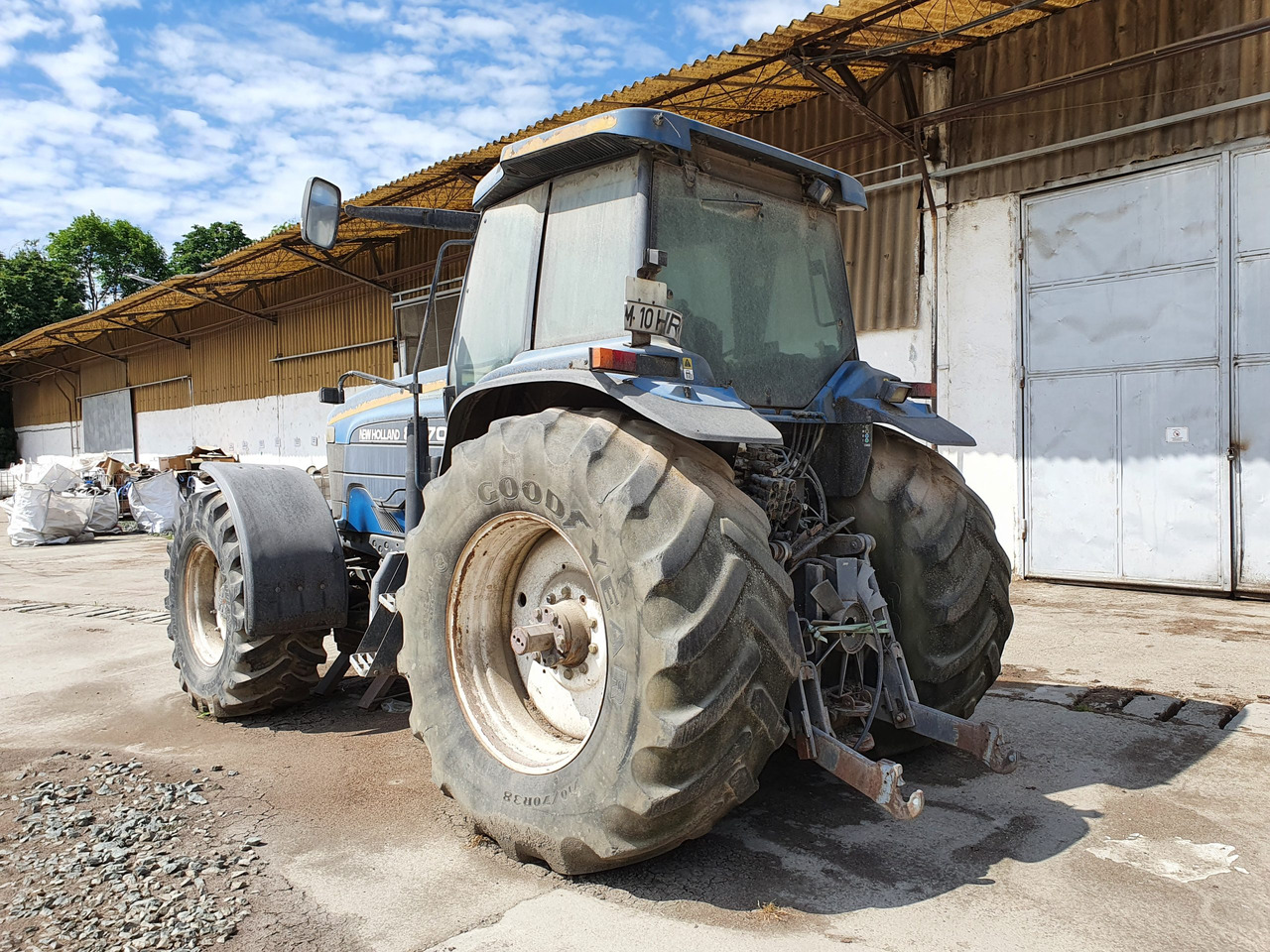 NEW HOLLAND 8970 Tractor 4×4 - Tractor agricol: Foto 3 NEW HOLLAND 8970 Tractor 4×4 - Tractor agricol: Foto 3