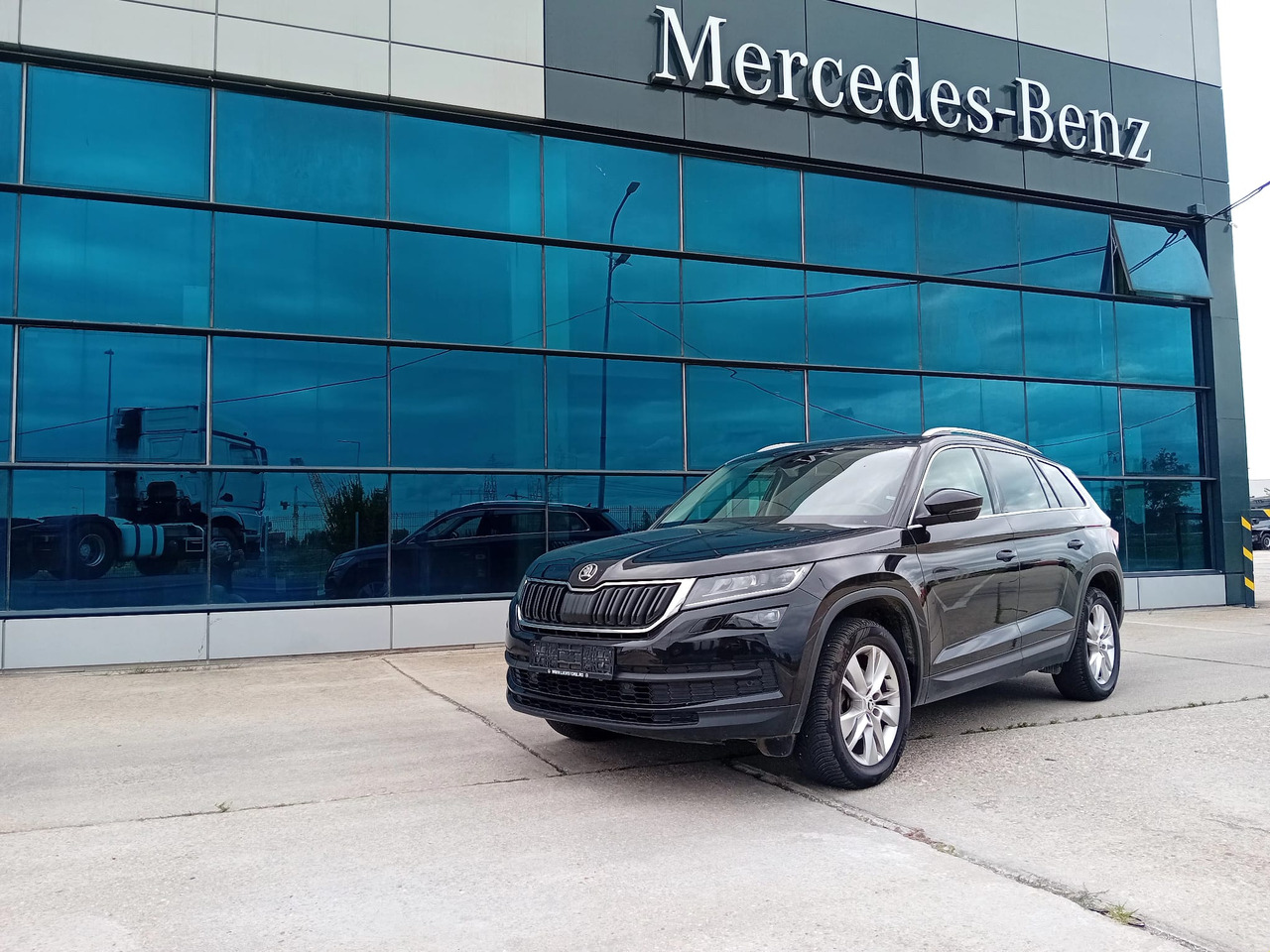 SKODA KODIAQ 2.0 TDI 4×4 DSG, TOP !!! - SUV: Foto 1 SKODA KODIAQ 2.0 TDI 4×4 DSG, TOP !!! - SUV: Foto 1