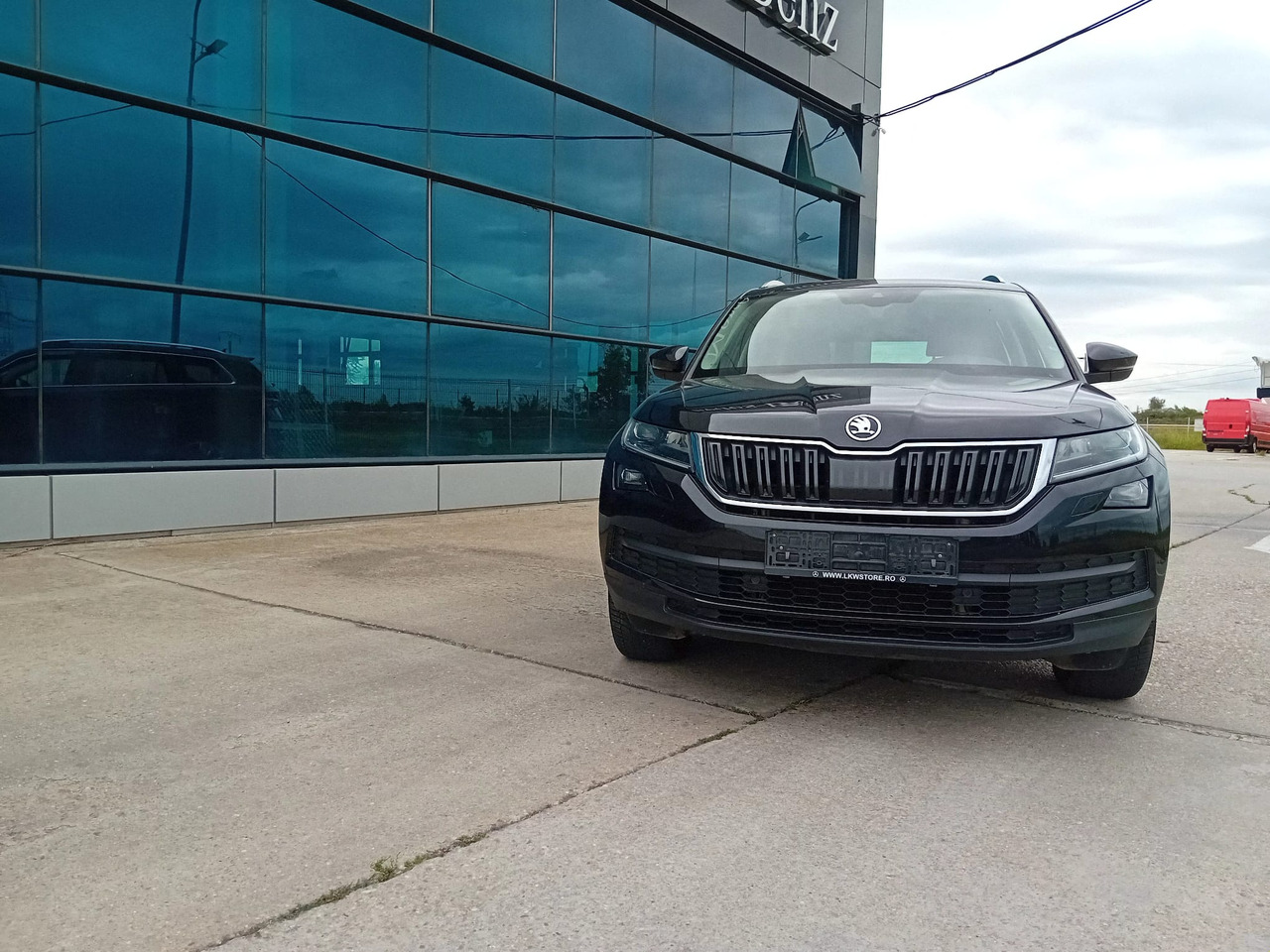 SKODA KODIAQ 2.0 TDI 4×4 DSG, TOP !!! - SUV: Foto 2 SKODA KODIAQ 2.0 TDI 4×4 DSG, TOP !!! - SUV: Foto 2