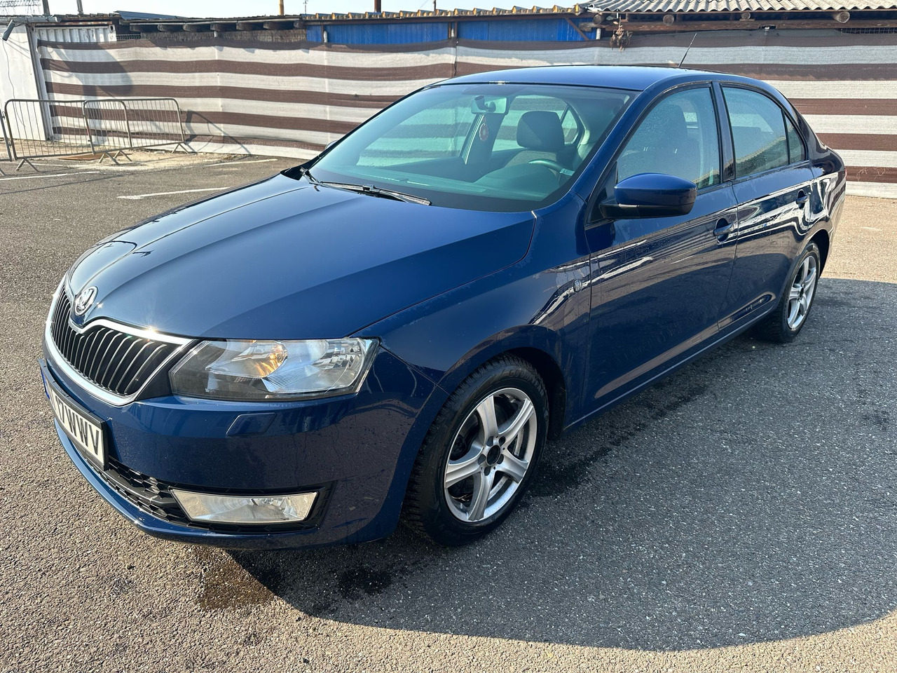 SKODA RAPID - Berlină/ Sedan: Foto 1 SKODA RAPID - Berlină/ Sedan: Foto 1