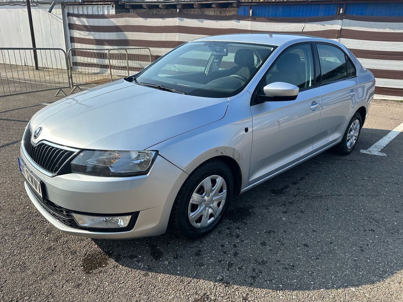 SKODA RAPID - Berlină/ Sedan: Foto 1 SKODA RAPID - Berlină/ Sedan: Foto 1