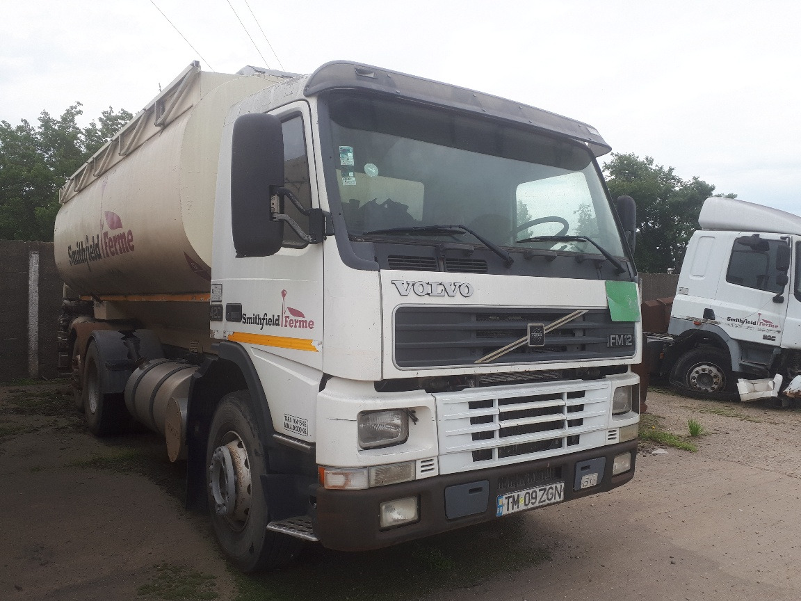 VOLVO FM12 Animal Feed Tank Truck - Camion cisternă: Foto 1 VOLVO FM12 Animal Feed Tank Truck - Camion cisternă: Foto 1