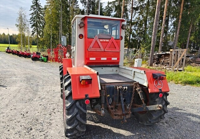 MB Trac 65-70 - KATSO VIDEO - Tractor agricol: Foto 3 MB Trac 65-70 - KATSO VIDEO - Tractor agricol: Foto 3