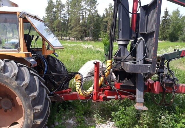 Metsäkärrypaketti JP7000 - todella järeä paketti - Remorcă forestieră: Foto 2 Metsäkärrypaketti JP7000 - todella järeä paketti - Remorcă forestieră: Foto 2