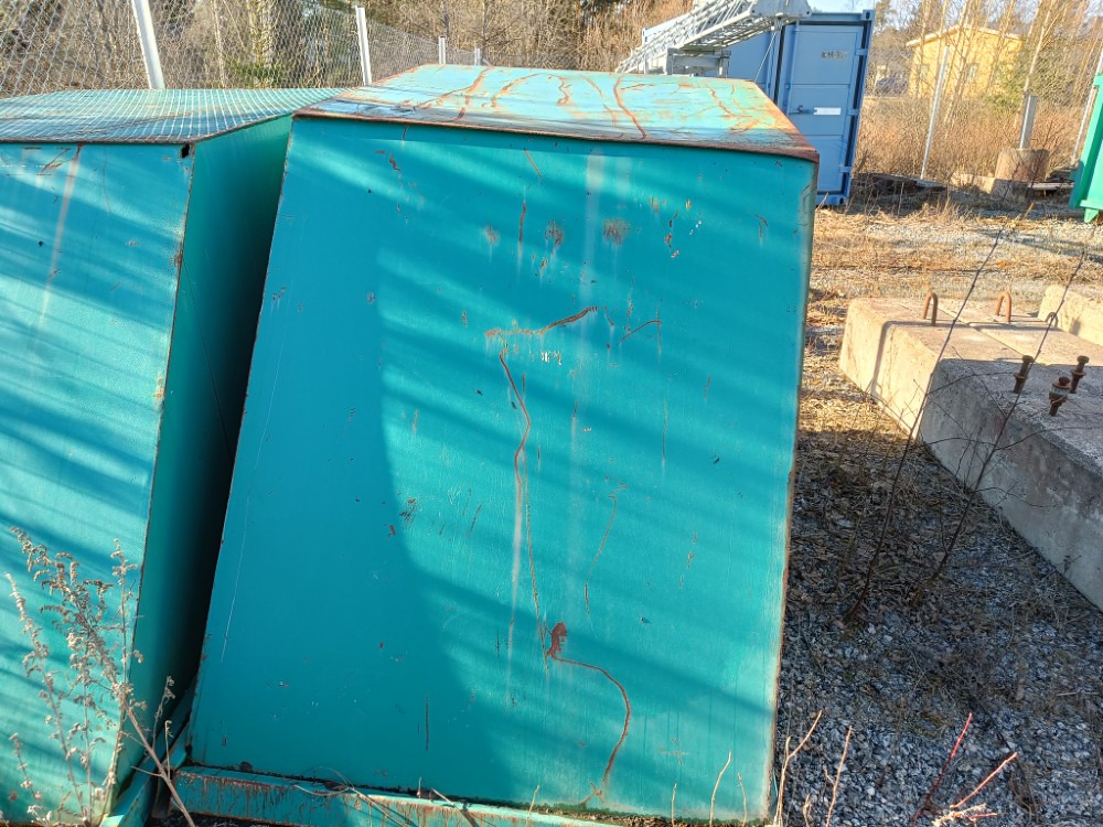 Roskakipperi 2 m3 - Container skip: Foto 2 Roskakipperi 2 m3 - Container skip: Foto 2