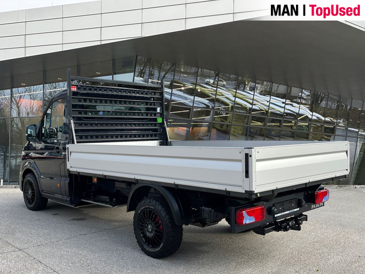 MAN TGE 3.180 4X4 Individual SB, Automatic, Flat bed - Autoutilitară cu platformă: Foto 2 MAN TGE 3.180 4X4 Individual SB, Automatic, Flat bed - Autoutilitară cu platformă: Foto 2
