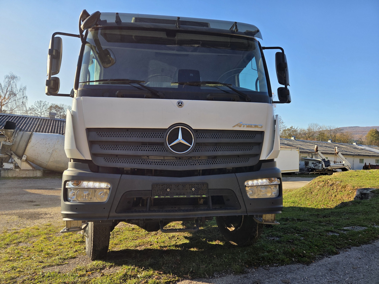 MERCEDES-BENZ ATEGO 1323 4x4 EXPEDITION CAMPER ? - Camion frigider: Foto 2 MERCEDES-BENZ ATEGO 1323 4x4 EXPEDITION CAMPER ? - Camion frigider: Foto 2