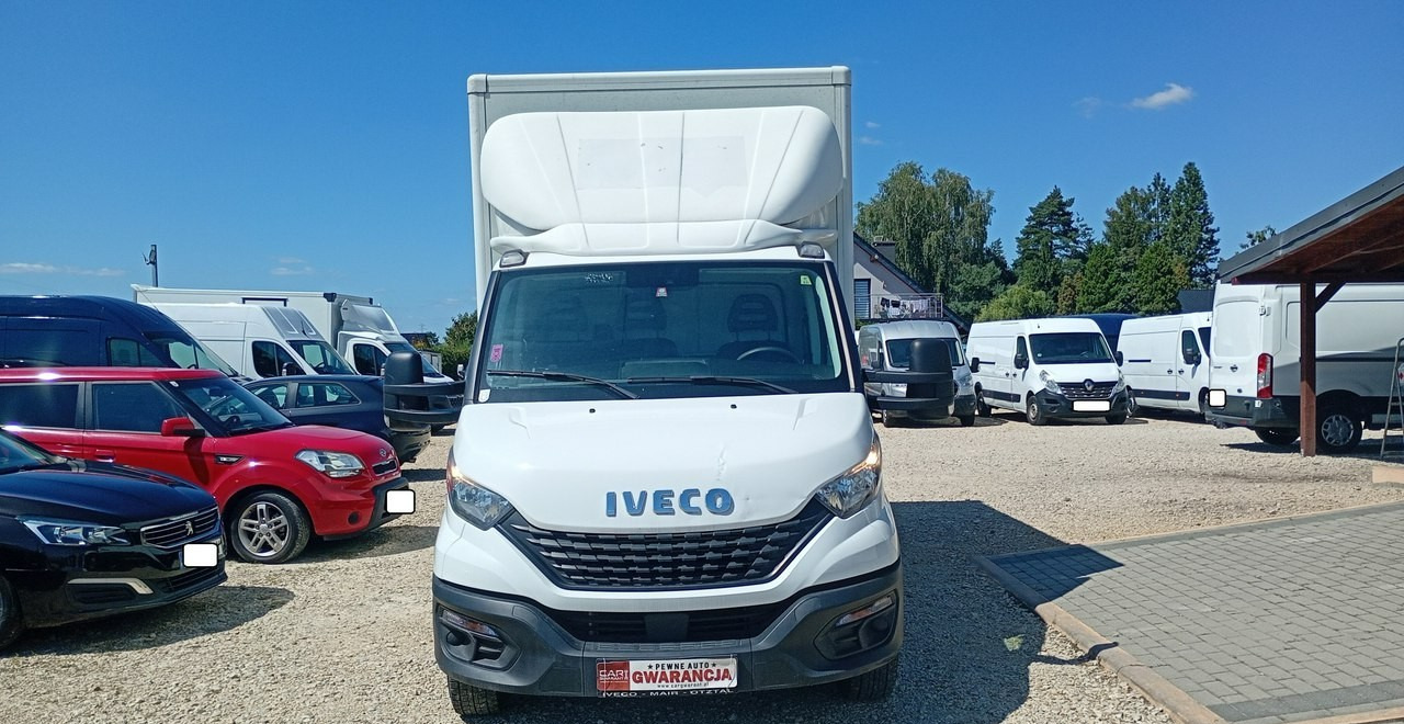 Iveco 35 Daily 35S14 klima * 3 osobowy * - Autoutilitară box: Foto 4 Iveco 35 Daily 35S14 klima * 3 osobowy * - Autoutilitară box: Foto 4