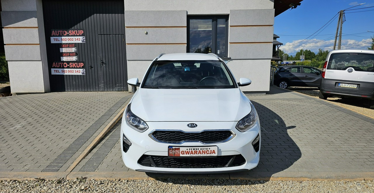 Kia Cee'd III gwarancja*serwis* zadbany - Automobil: Foto 2 Kia Cee'd III gwarancja*serwis* zadbany - Automobil: Foto 2