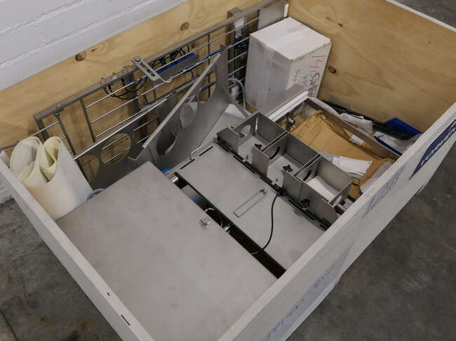 GEA paper interleaver PPI400 - Utilaj pentru industria alimentara: Foto 1 GEA paper interleaver PPI400 - Utilaj pentru industria alimentara: Foto 1