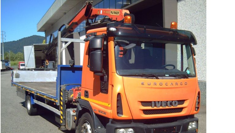 Iveco EUROCARGOeurocargo 120el22 - Camion platformă, Camion cu macara: Foto 3 Iveco EUROCARGOeurocargo 120el22 - Camion platformă, Camion cu macara: Foto 3