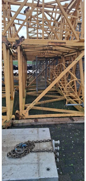 Liebherr 256HC reinforced 4,14m towers - Macara turn: Foto 1 Liebherr 256HC reinforced 4,14m towers - Macara turn: Foto 1