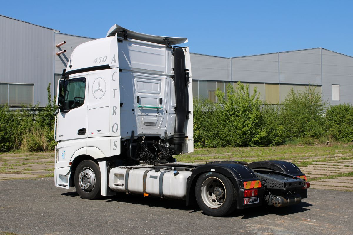 Mercedes-Benz Actros 1845 - Alte utilaje: Foto 3 Mercedes-Benz Actros 1845 - Alte utilaje: Foto 3