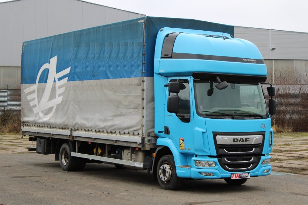 DAF LF 260 FA - Camion cu prelată: Foto 1 DAF LF 260 FA - Camion cu prelată: Foto 1