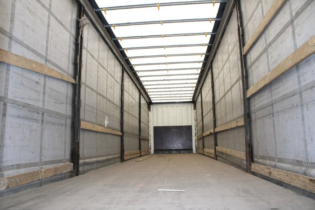 KRONE SD, ZVEDACÍ NÁPRAVA - Semiremorcă prelată: Foto 3 KRONE SD, ZVEDACÍ NÁPRAVA - Semiremorcă prelată: Foto 3