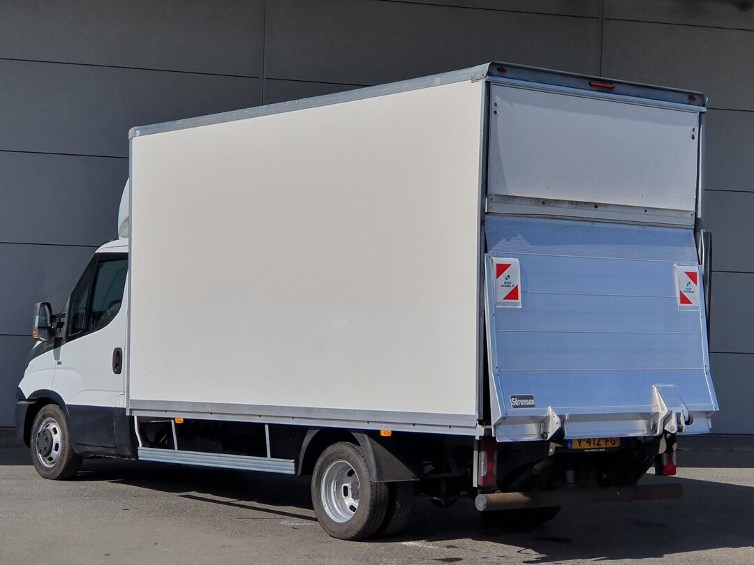 IVECO DAILY 35C15 - Dubă: Foto 2 IVECO DAILY 35C15 - Dubă: Foto 2