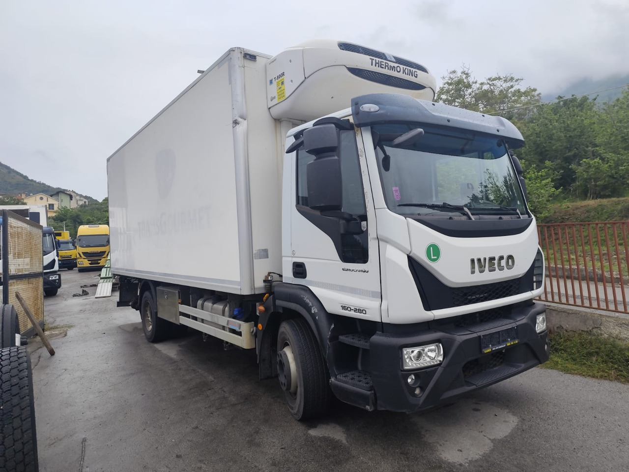 IVECO EUROCARGO 160-280 - Camion furgon, Camion cu macara: Foto 1 IVECO EUROCARGO 160-280 - Camion furgon, Camion cu macara: Foto 1