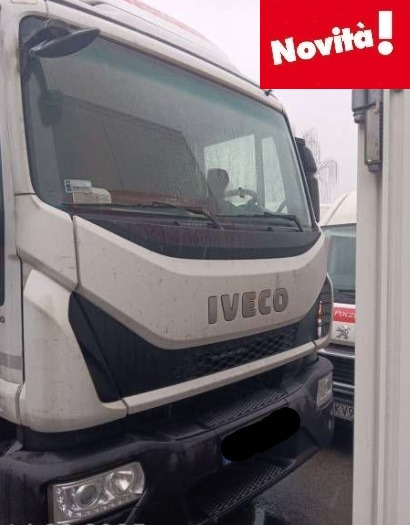 IVECO EUROCARGO 180-250 - Camion şasiu, Camion cu macara: Foto 1 IVECO EUROCARGO 180-250 - Camion şasiu, Camion cu macara: Foto 1