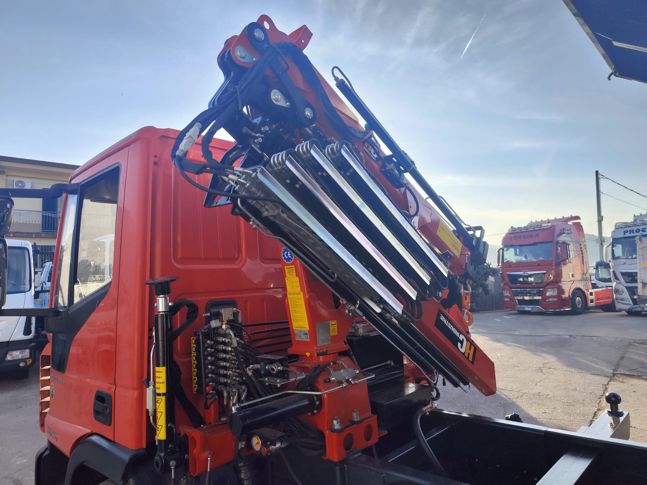 Camion cu macara, Camion basculantă IVECO EUROCARGO 80-190: Foto 29