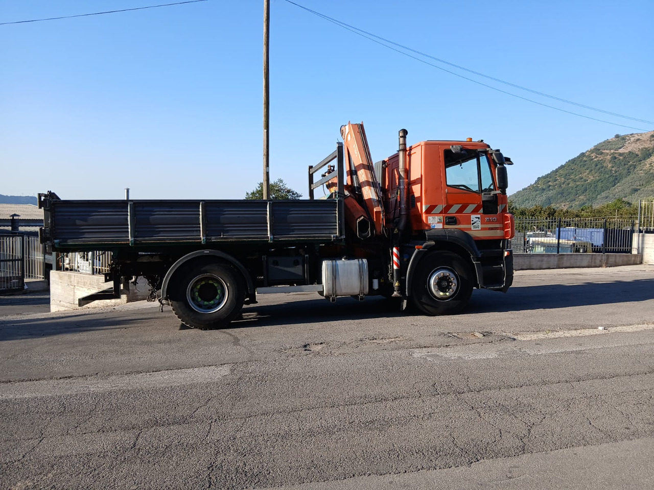 Camion cu macara, Camion basculantă IVECO STRALIS 190S31: Foto 18