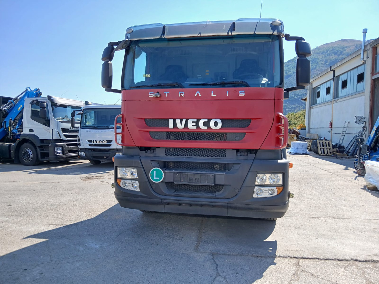 Camion platformă IVECO STRALIS CUBE 260S31: Foto 17