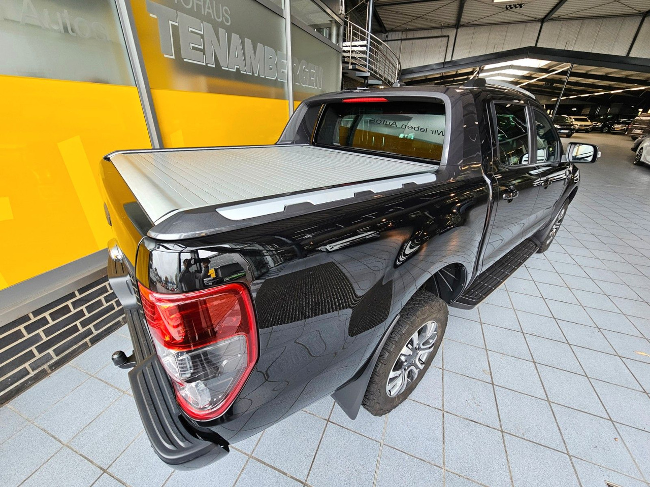 Ford Ranger Wildtrak DoKa 4x4 Standhzg. ACC LED AHK - SUV: Foto 3 Ford Ranger Wildtrak DoKa 4x4 Standhzg. ACC LED AHK - SUV: Foto 3