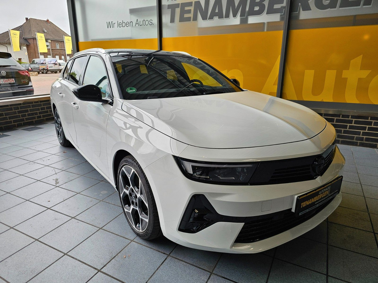 Opel Astra L 1.5 Ultimate Schiebedach Memory ACC AHK - Automobil: Foto 4 Opel Astra L 1.5 Ultimate Schiebedach Memory ACC AHK - Automobil: Foto 4
